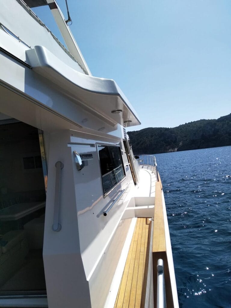 alquiler-yate-lujo-valencia (2)